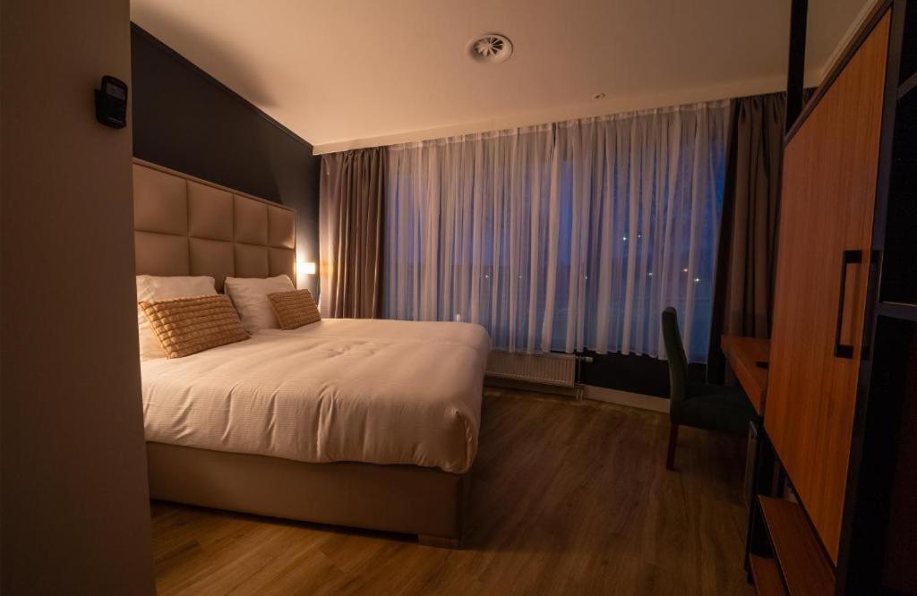 Ma Airport Hotel Hoofddorp Kültér fotó